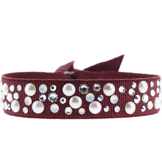 The Pearl Bracelet
